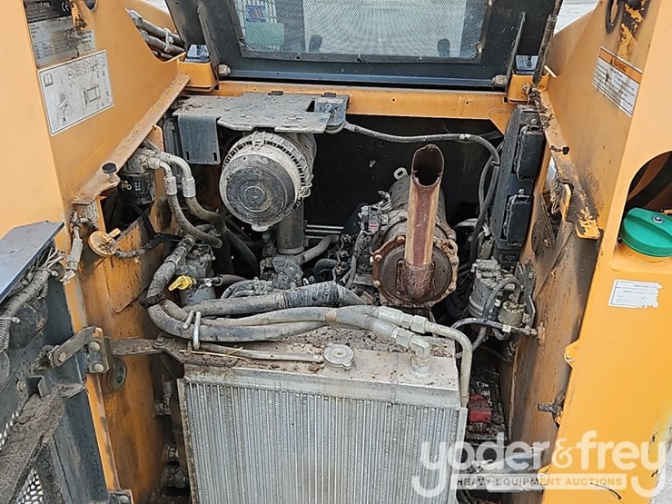 2015-mustang-1500r-image-13