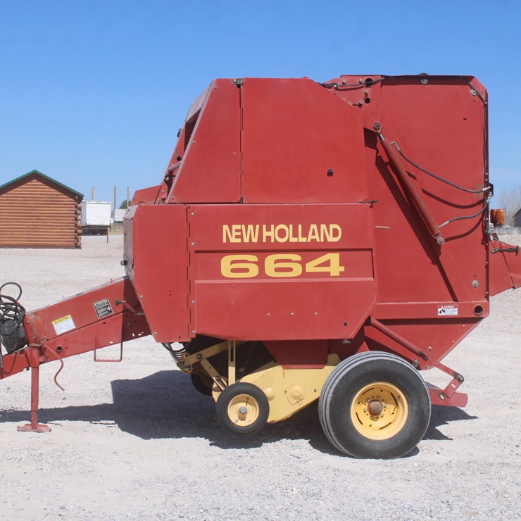 NEW HOLLAND 664