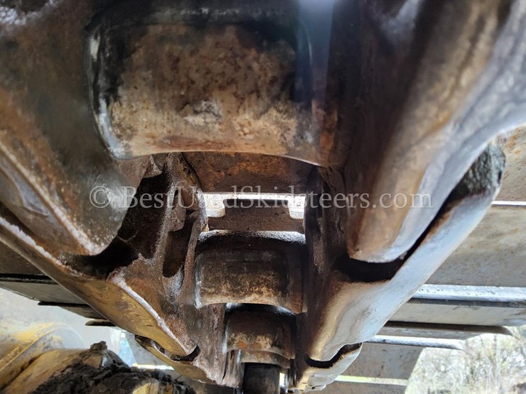 2017-deere-650k-image-33