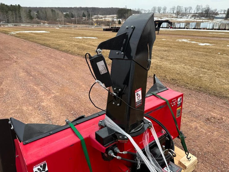 massey-ferguson-1736-image-37