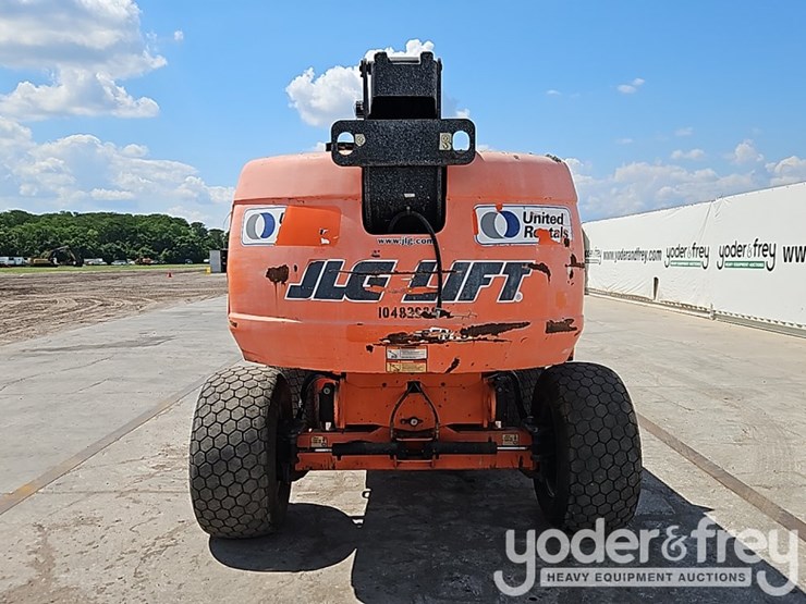 2016-jlg-600s-image-17