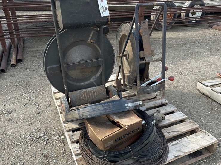 1832---banding-machines-image-1