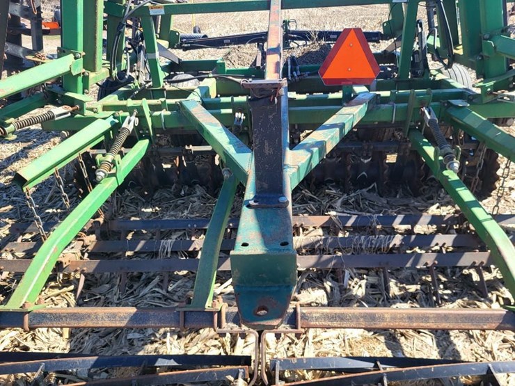 great-plains-2200tt-image-45