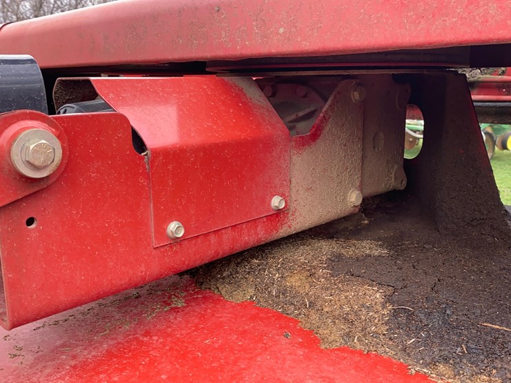 new-holland-h7450-image-35