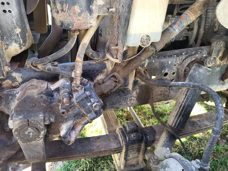 1995-ford-l9000-tandem-axle-day-cab-semi-image-73