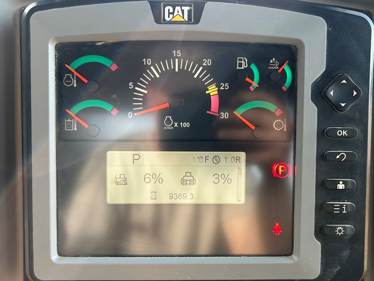 2015-caterpillar-d6t-lgp-image-72