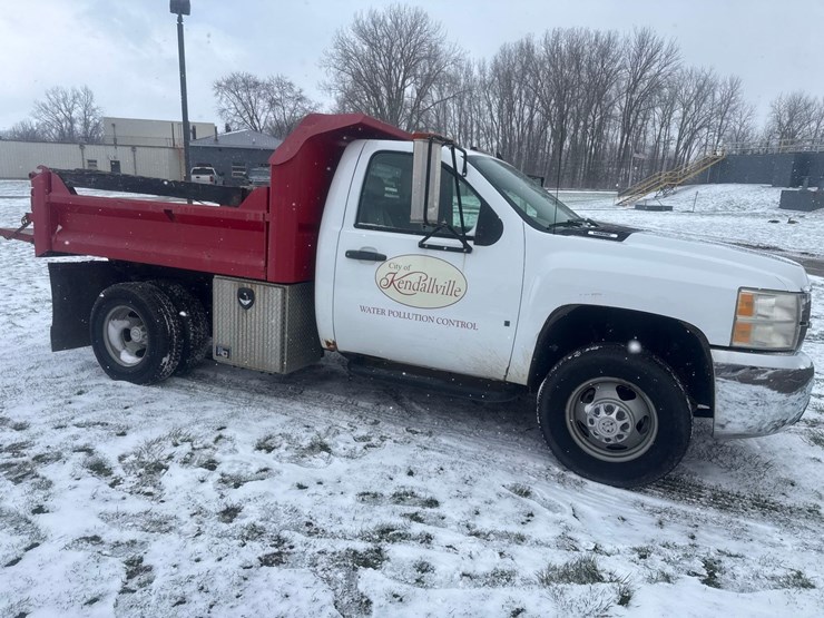 chevrolet-3500-image-5