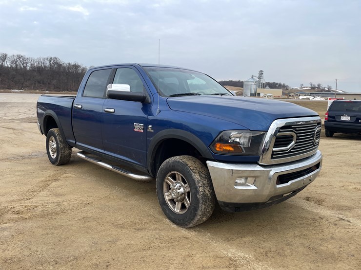 2011-dodge-ram-2500-image-3