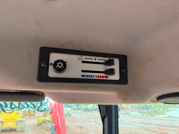 massey-ferguson-1736-image-52