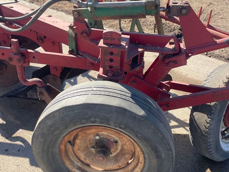 international-540-image-10