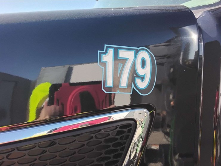 2019-peterbilt-579-image-53