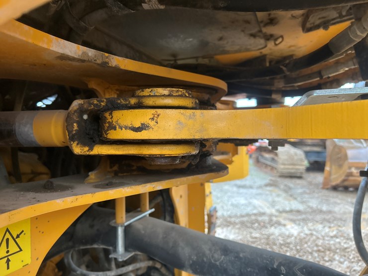 2019-volvo-l90h-image-31