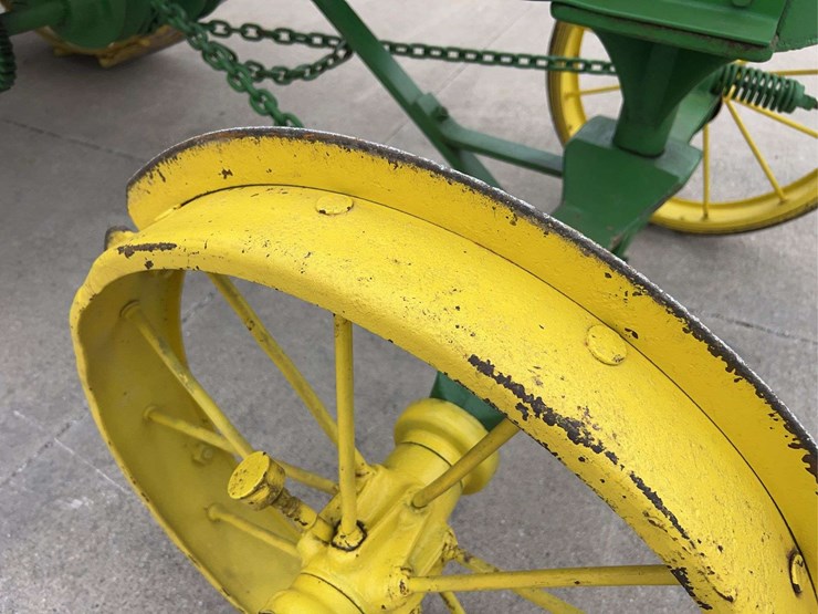 12-25-waterloo-boy-model-n-image-16