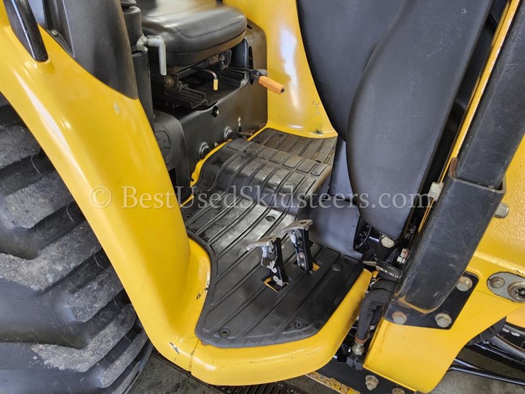 john-deere-110-image-35