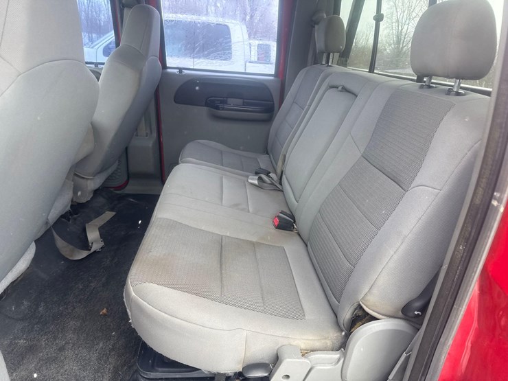 2004-ford-f350-image-27