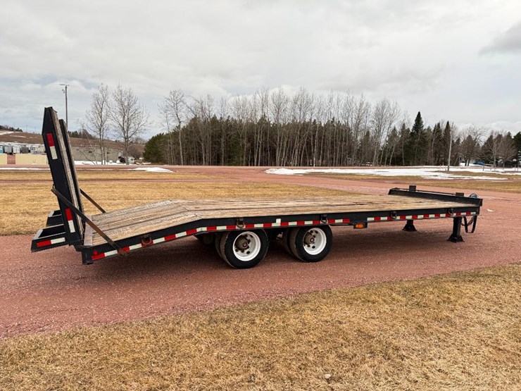 #193-•-lot-193-image-4