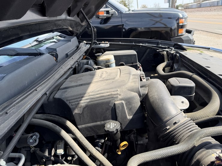 2012-chevrolet-silverado-1500-image-51