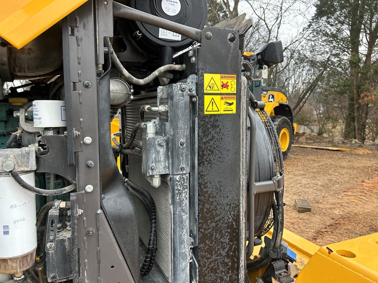 2019-volvo-l90h-image-50