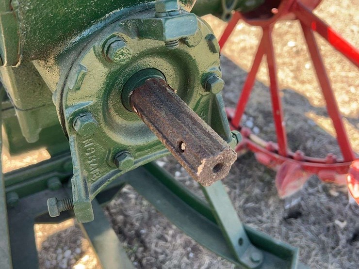 massey-harris-challenger-image-18