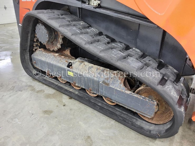 2015-kubota-svl90-2-image-10