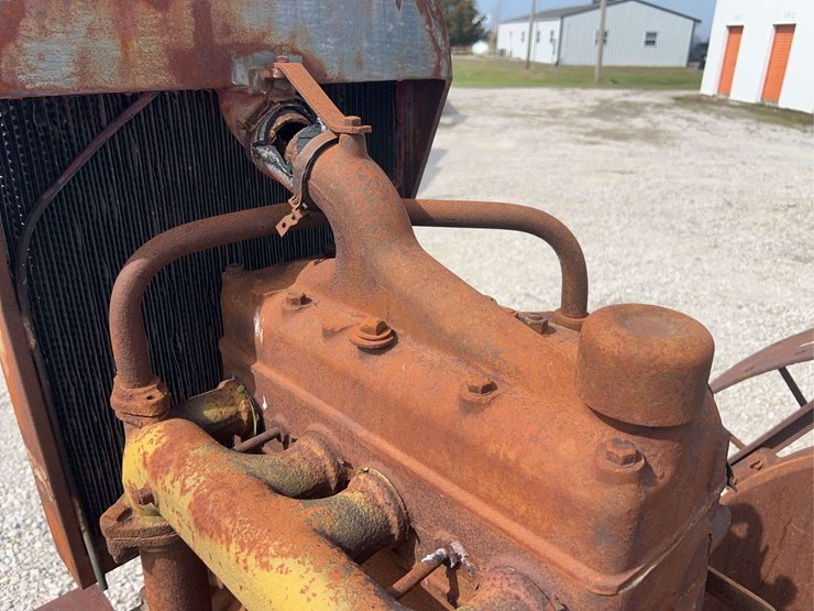 moline-universal-image-41