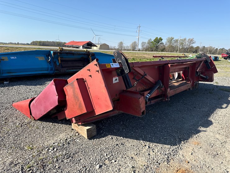 case-ih-1083-image-1