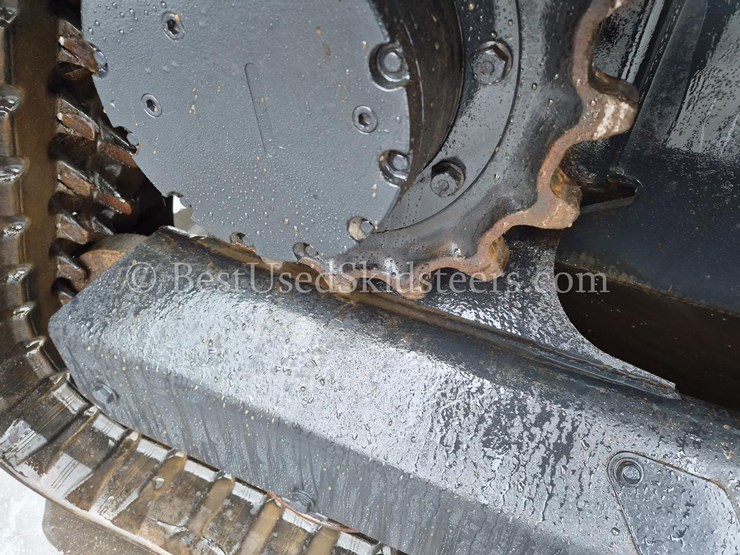 2023-kubota-svl97-2-image-9