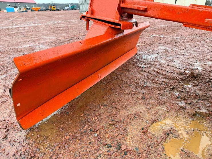 massey-ferguson-1736-image-38