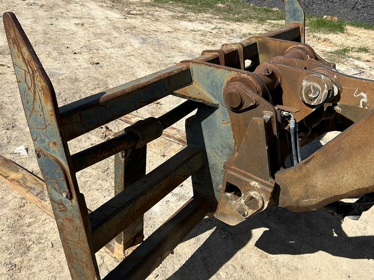 2010-deere-544k-image-11