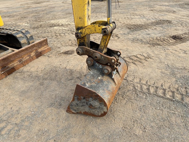 2014-komatsu-pc45mr-3-image-8