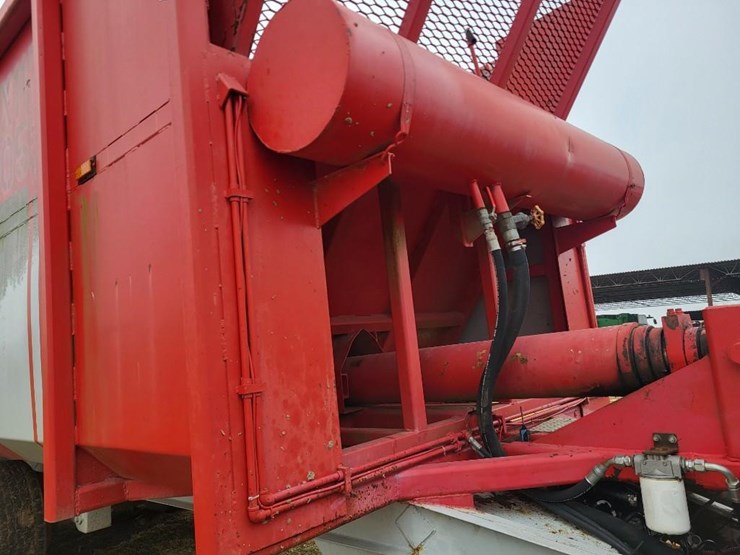 silage-wagon-image-35