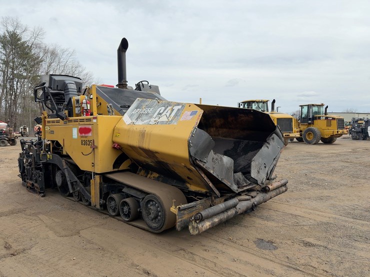 2013-caterpillar-ap-1055e-image-7