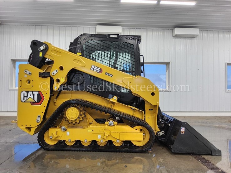 2024-caterpillar-255-image-3