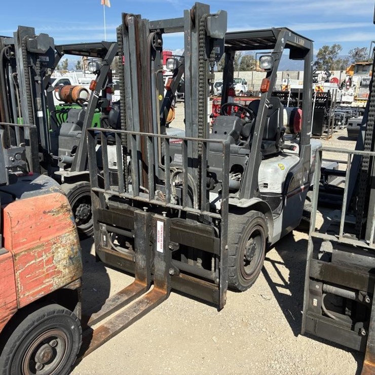 2006 NISSAN MUGL02A30LV