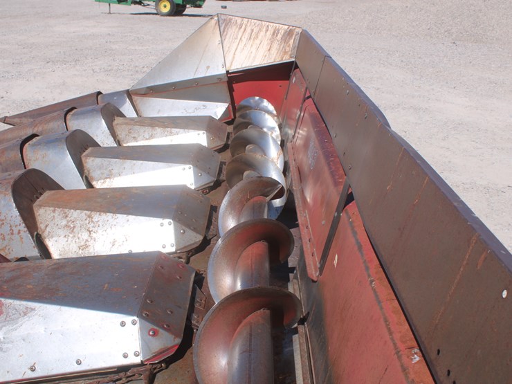 case-ih-1063-image-14