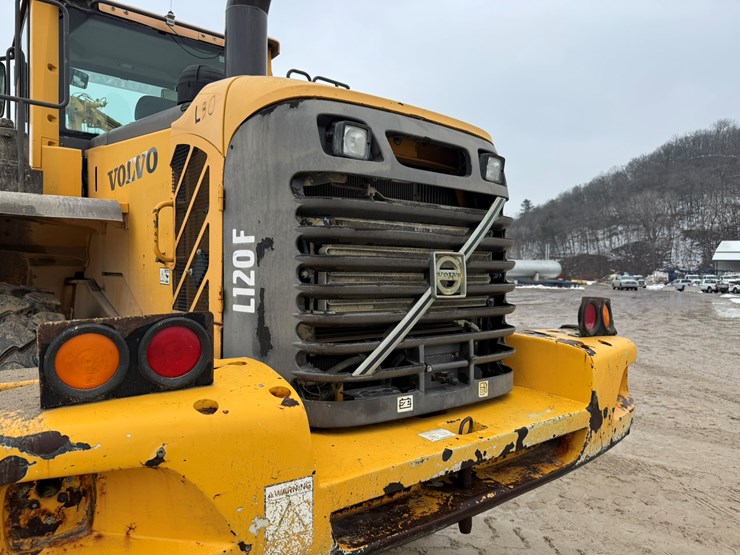 2007-volvo-l120f-image-16