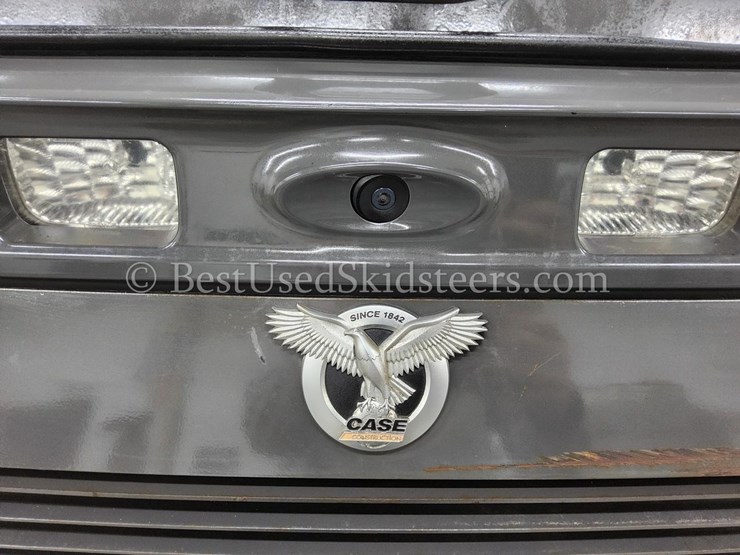 2022-case-tv370b-image-18