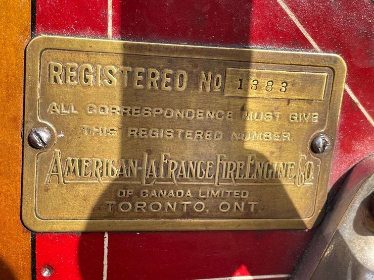 1917-american-la-france-firetruck-image-74