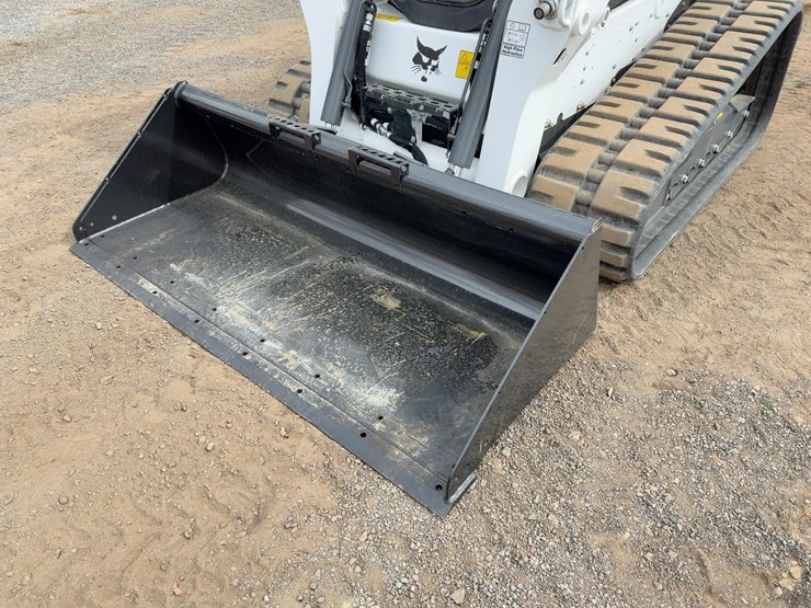2024-bobcat-t770-image-9