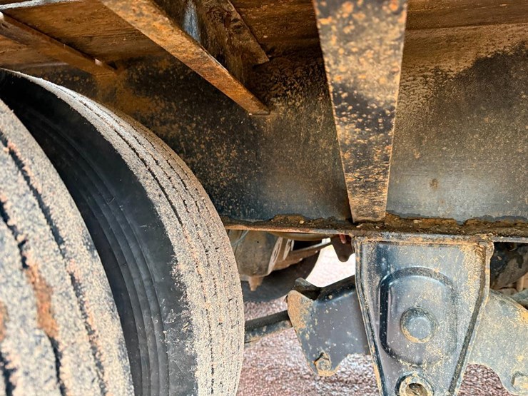 #193-•-lot-193-image-12