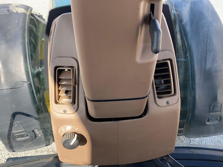 1998-john-deere-8300-image-61