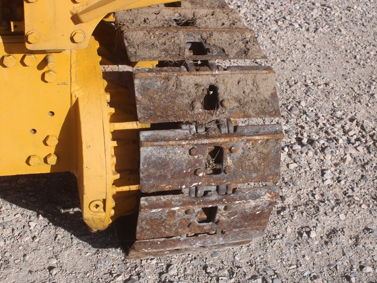 1990-komatsu-d37e-image-31