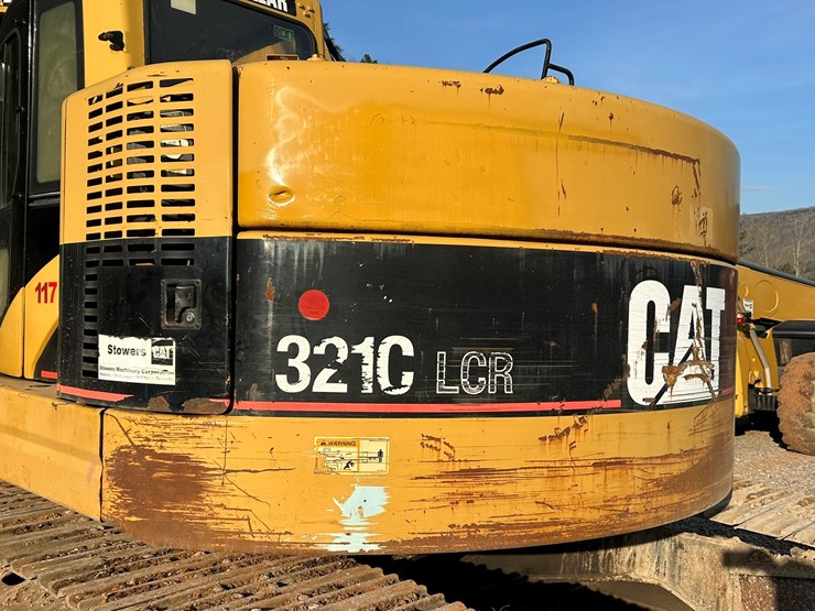 2004-caterpillar-321c-image-44