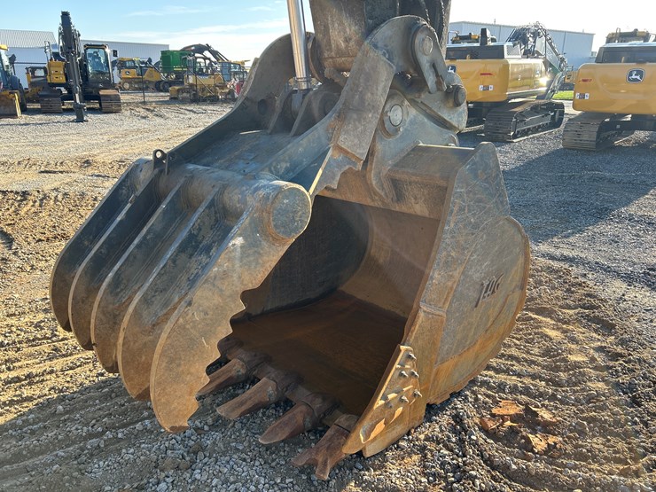 2019-deere-350g-lc-image-10