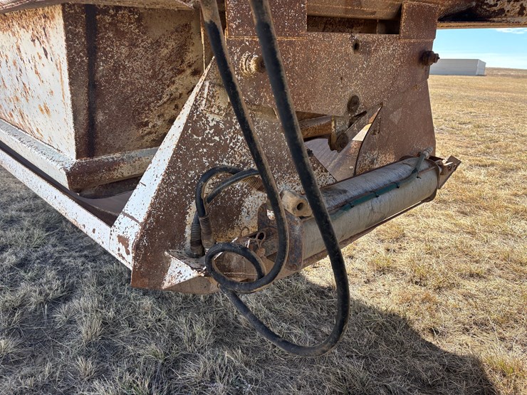 1996-cornbelt-trailer-image-8