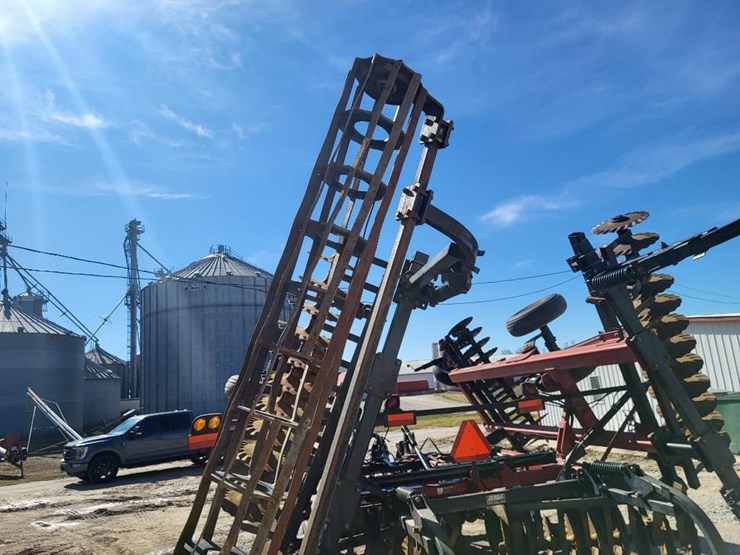 case-ih-true-tandem-330-turbo-image-40