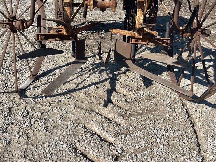 doodlebug-cultivator-image-26