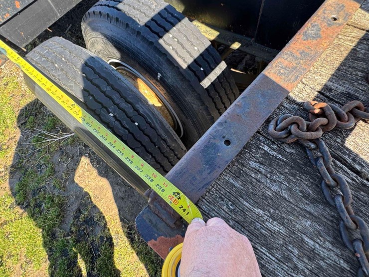 heavy-duty-drop-deck-trailer,-20’-deck-w/dovetail-and-fold-down-ramps,-single-axle,-dual-wheels,-air-image-21