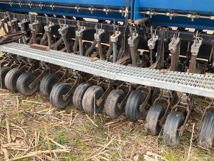 #704-•-best-grain-drill-image-9