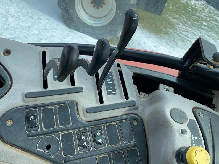 case-ih-125-image-53